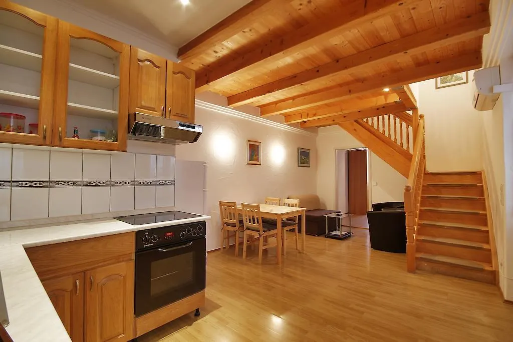 Central Square Apartment Split